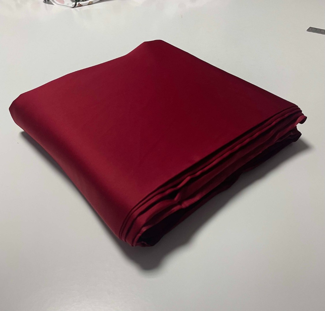 Сатин бодровий колір Сатин бодровий колір